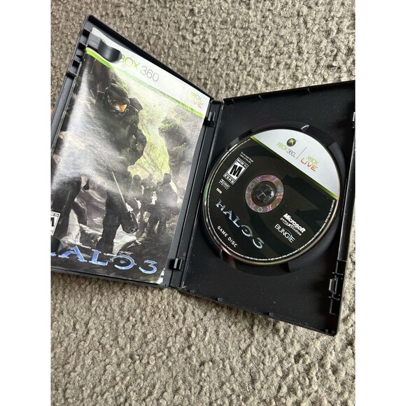 Halo 3 Microsoft Xbox 360 Bungie  Havok  Dolby Digital  Shooter  Mature - Picture 2 of 5